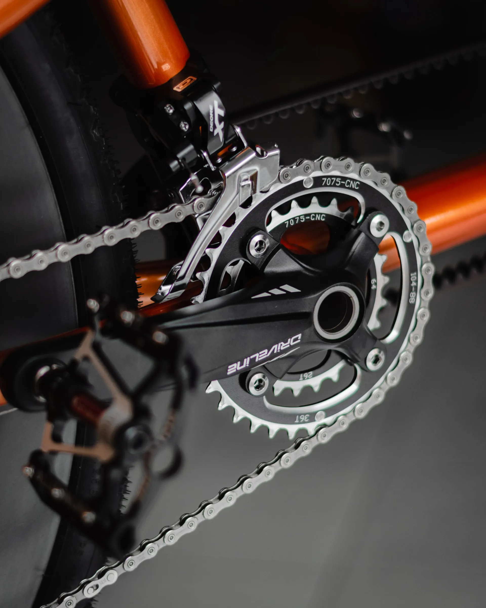 Touring tandem Shimano group set