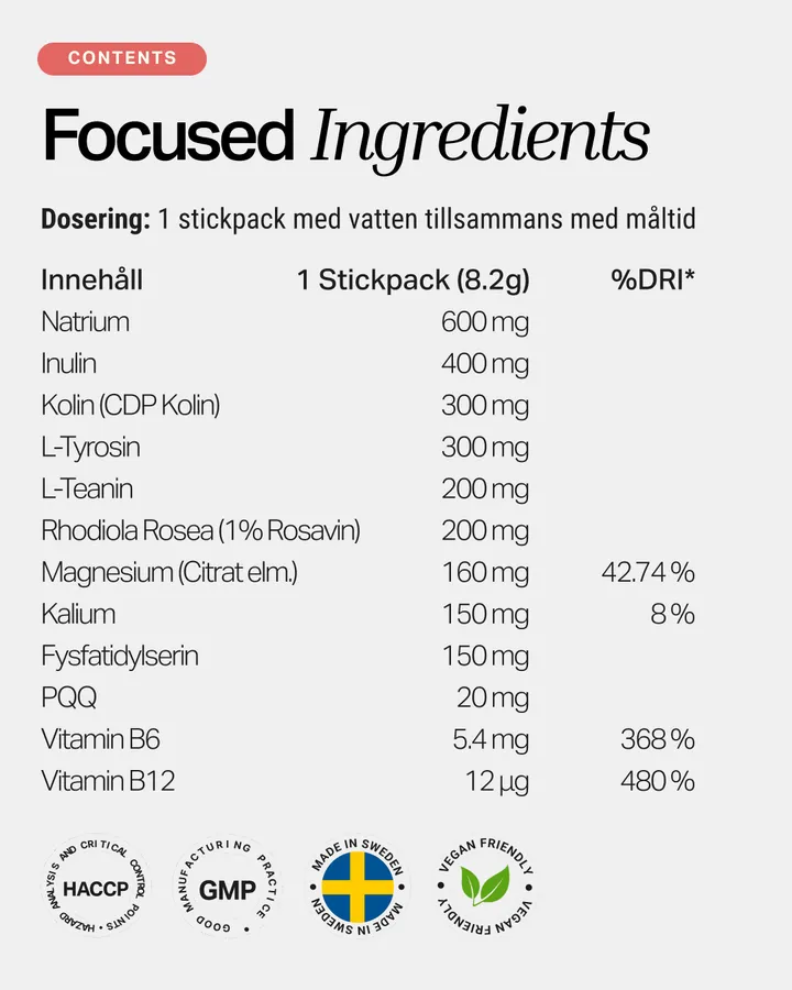 Kvinna dricker ett glas Remain Focused Electrolytes utomhus