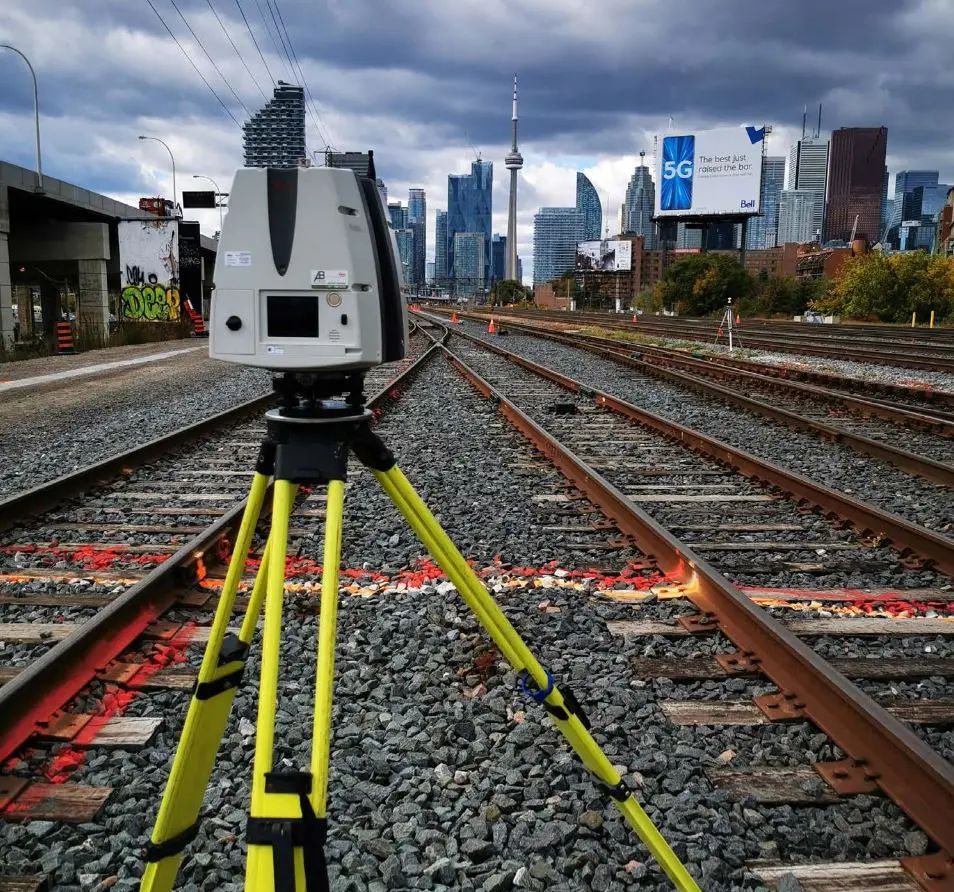Static LiDAR scanner set up on rail tracks in Toronto.