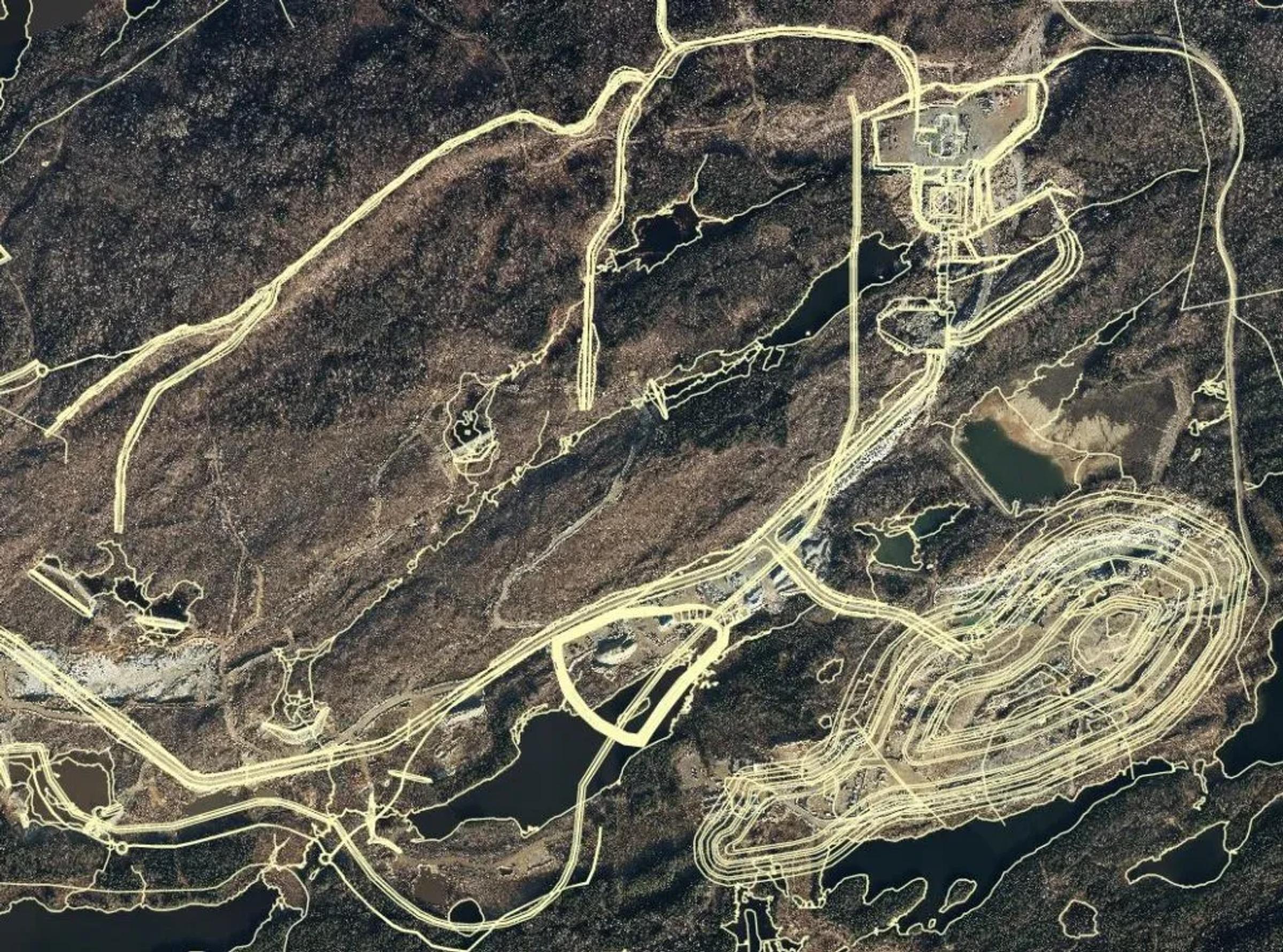 Aerial imagery of the Magino mine site and road network.
