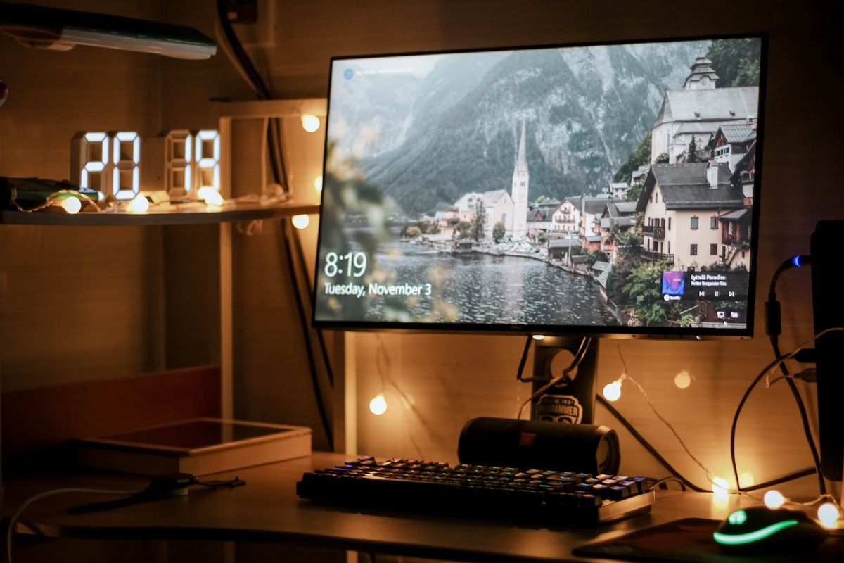 Monitor 24 ou 27 polegadas para Valorant e CS2: Qual escolher?