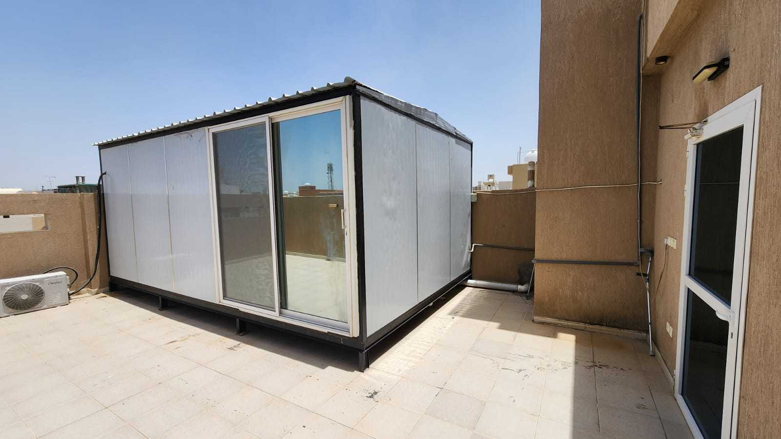 ساندوتش بانل في جدة - تصميم وتوريد وتركيب مؤسسة أبراج الخليج للمظلات للمظلات للمظلات والسواتر