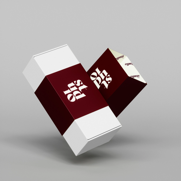 3D render of a maroon and white custom box sleeve.