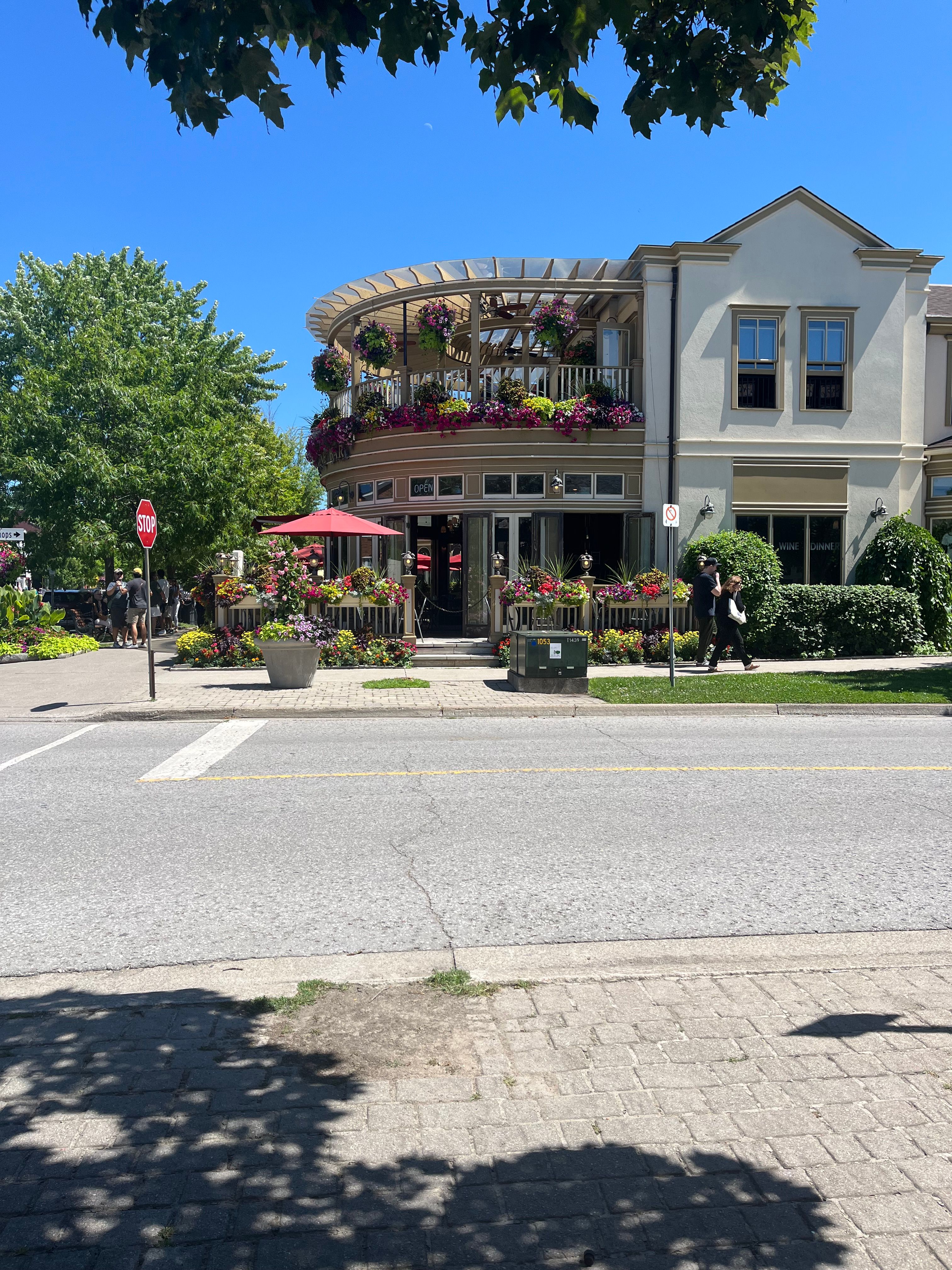 Wandering around Niagara-on-the-Lake