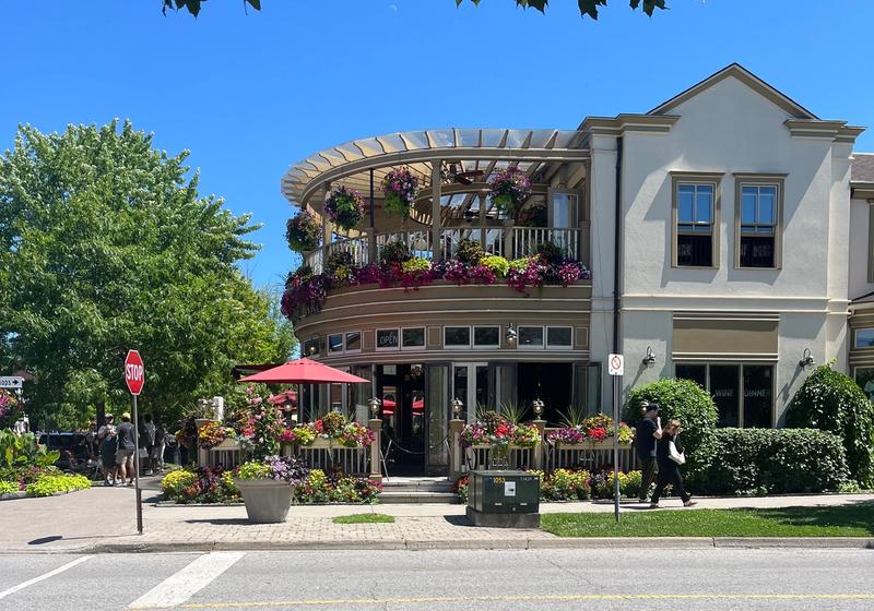 Wandering around Niagara-on-the-Lake