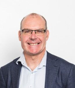 Stuart Lowe, Director