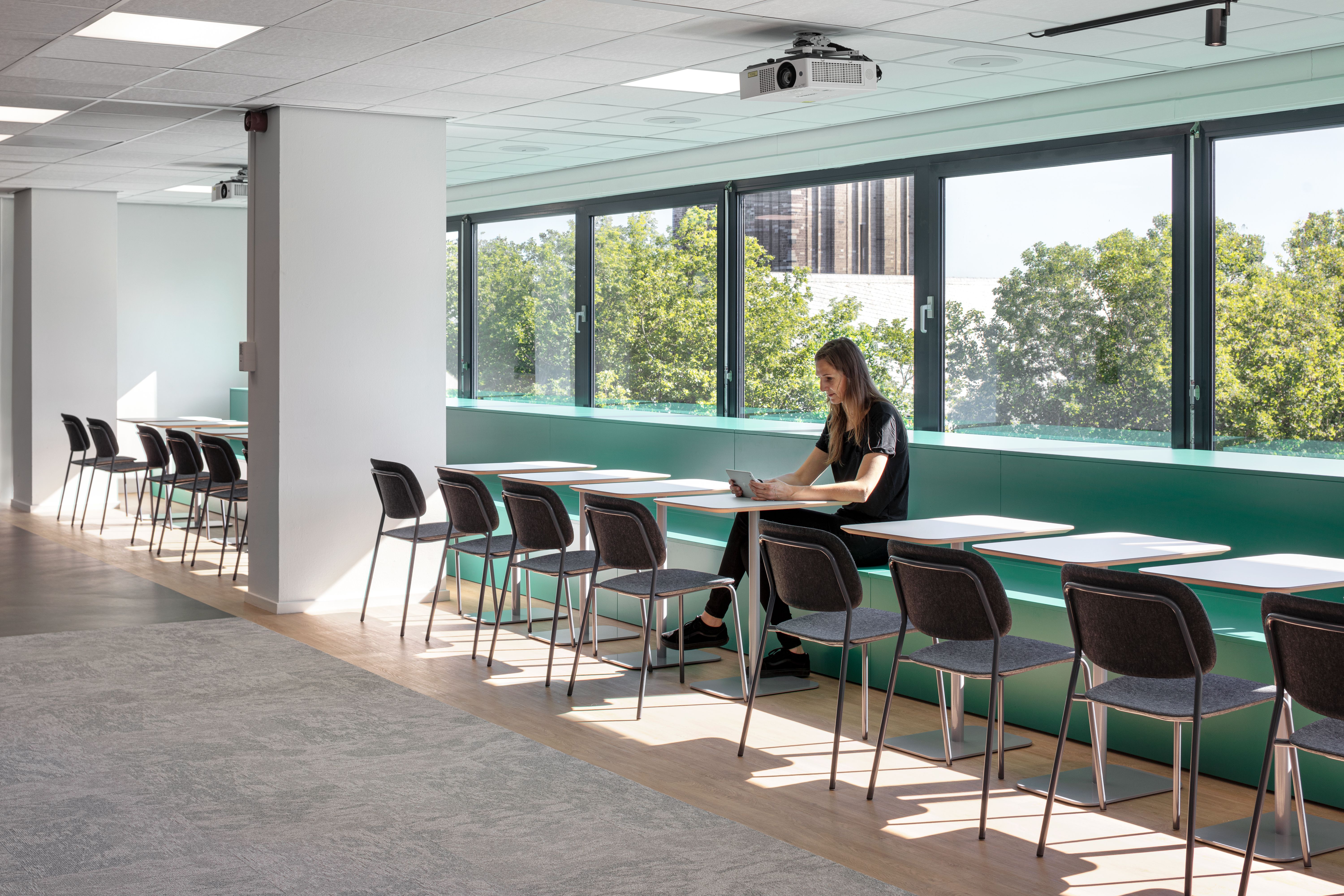 Open and sustainable workplace