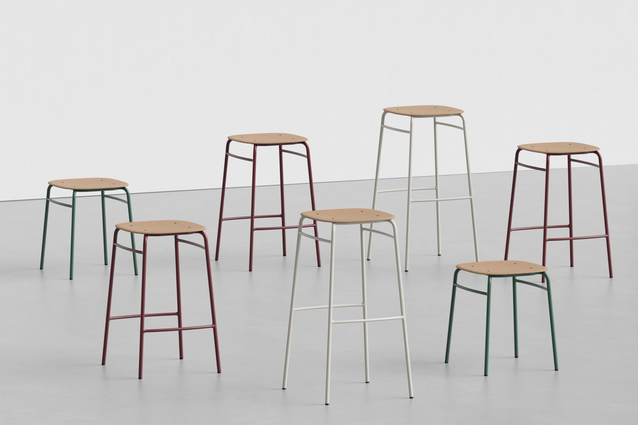 Money Stack Stool Twist Wooden Stack Stool | De Vorm