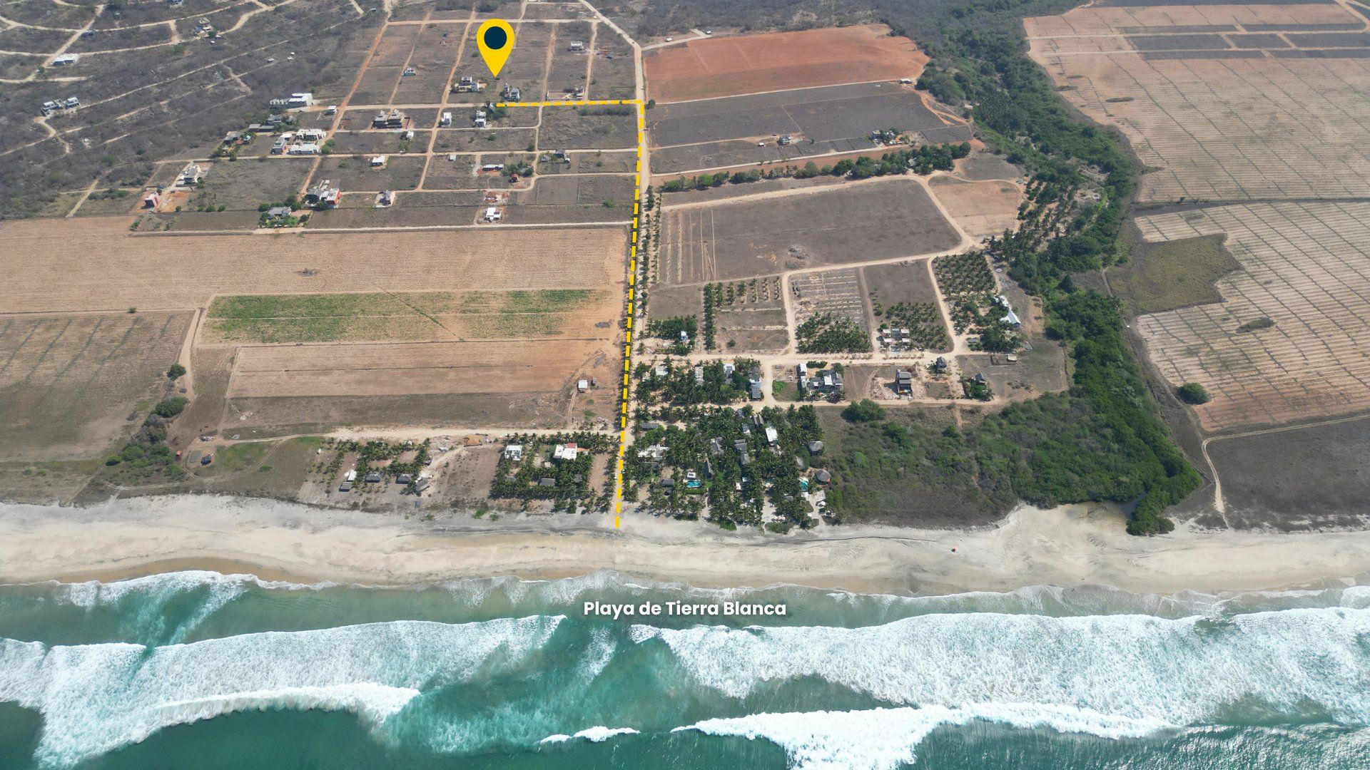Location of the lots relative to Playa Tierra Blanca