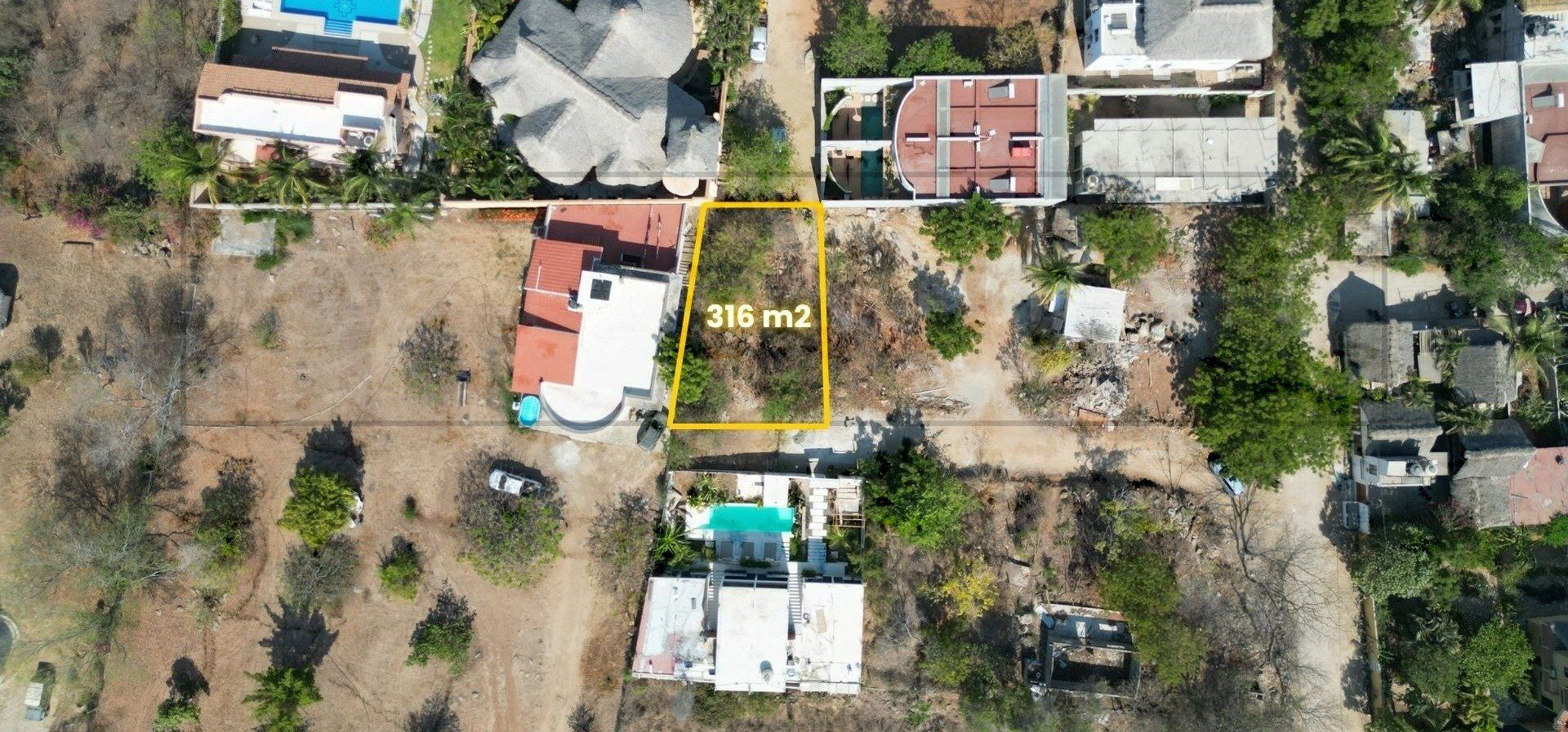 Vue zénithale du contour du terrain de 316 m², La Punta Zicatela
