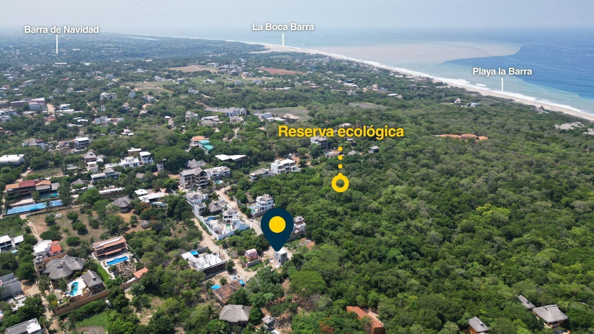 Vista aérea de la ubicación del terreno hacia Playa La Barra, La Punta