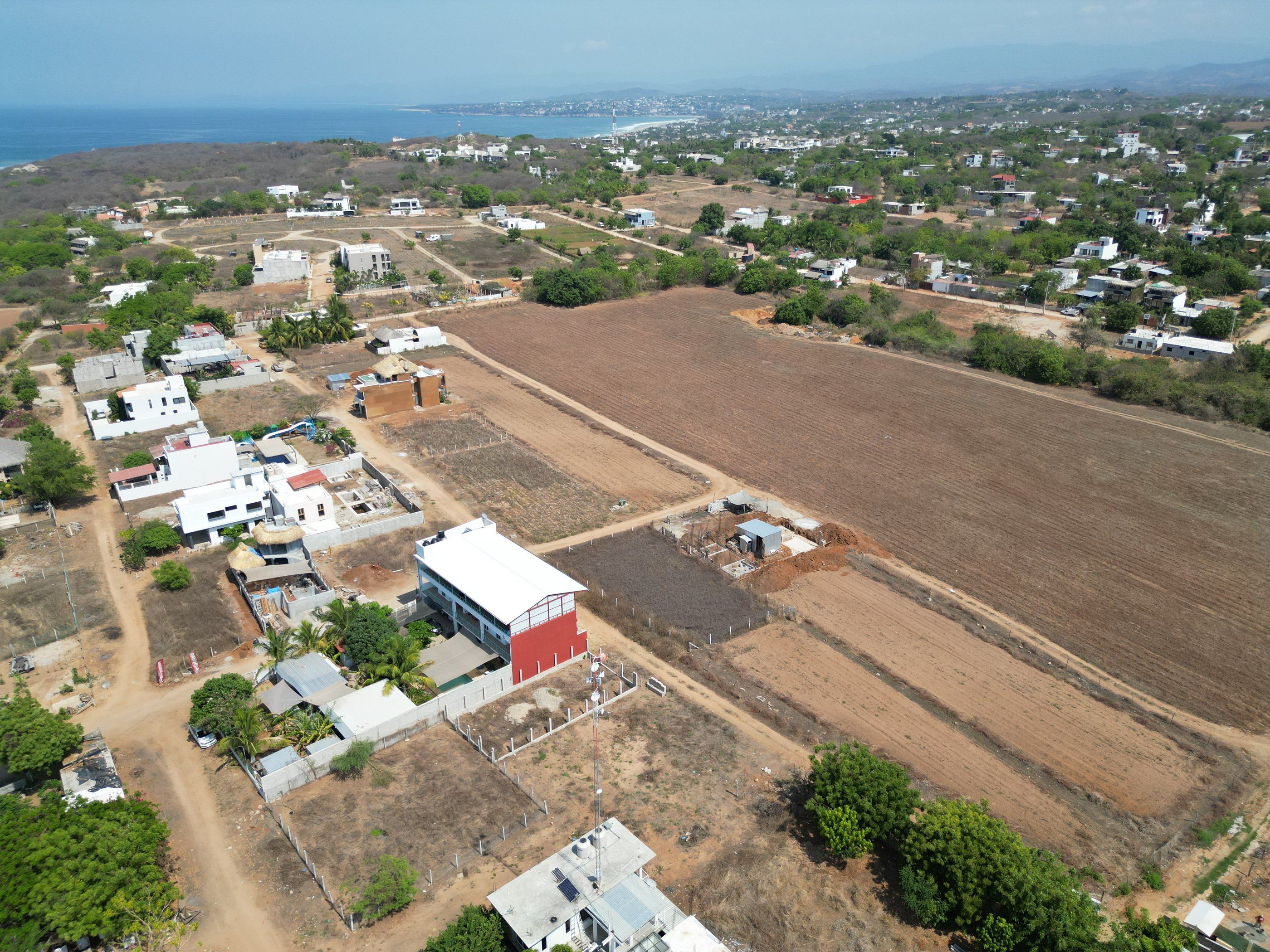 Vista aérea de los lotes y las calles cercanas, Barra de Colotepec