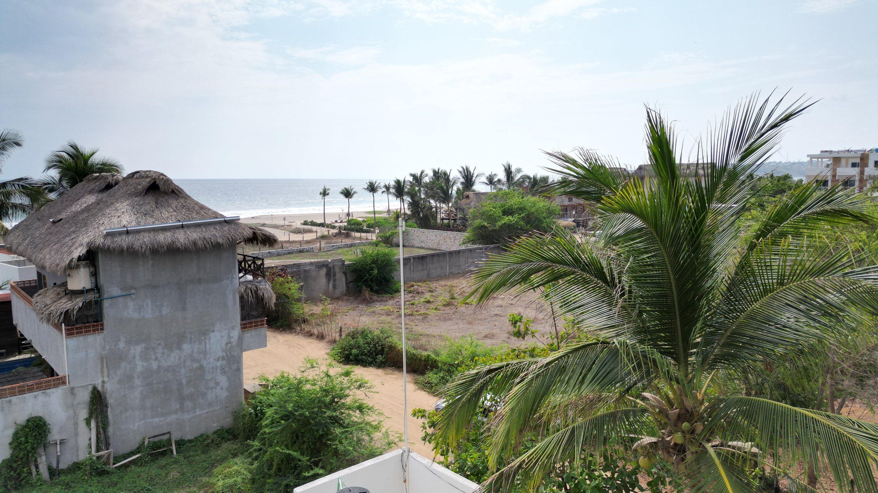 Vista hacia el mar desde la propiedad, Tamarindos