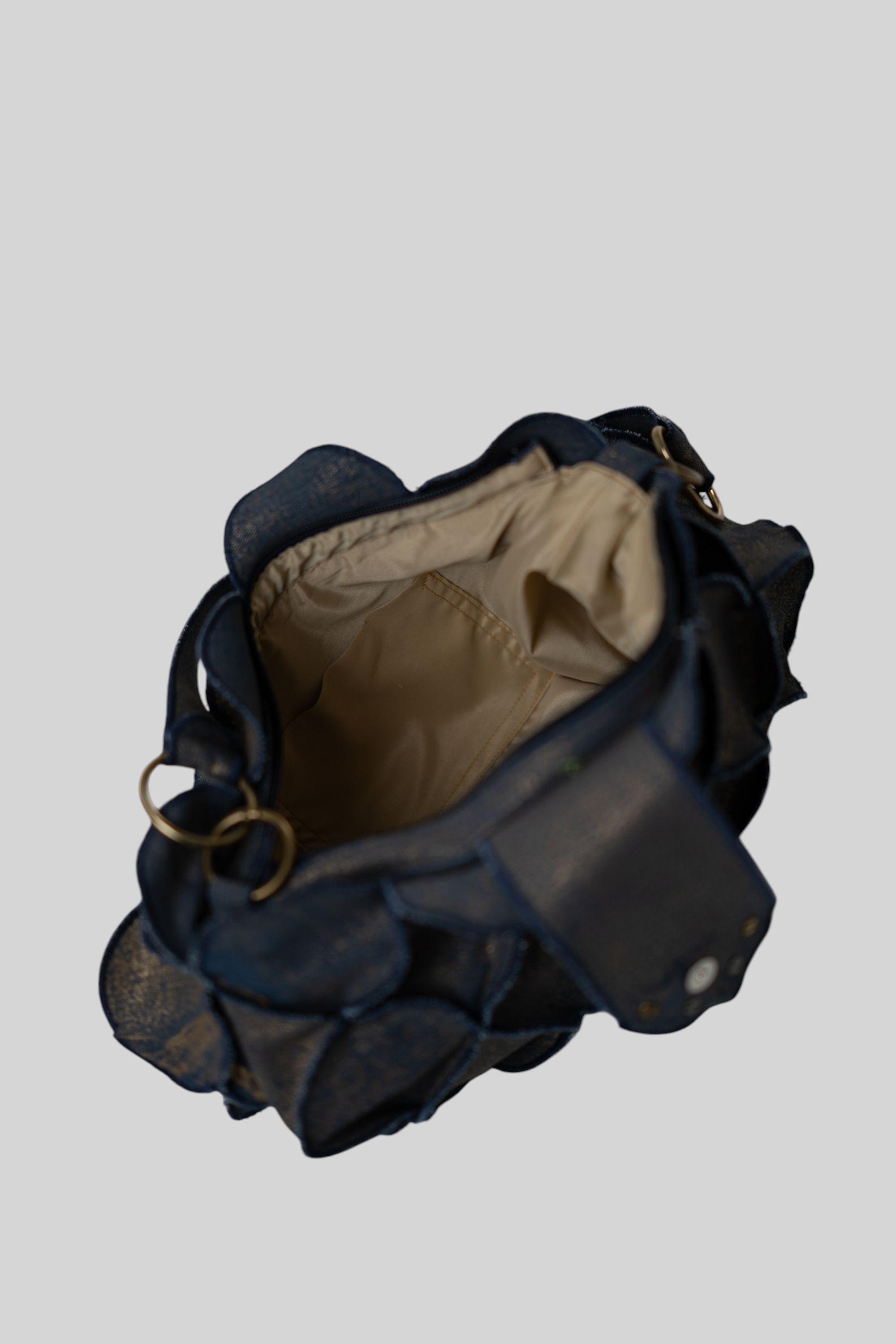 Bag 04 - golden 