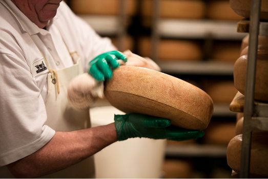 Inspecting a wheel of Pleasant Ridge Reserve