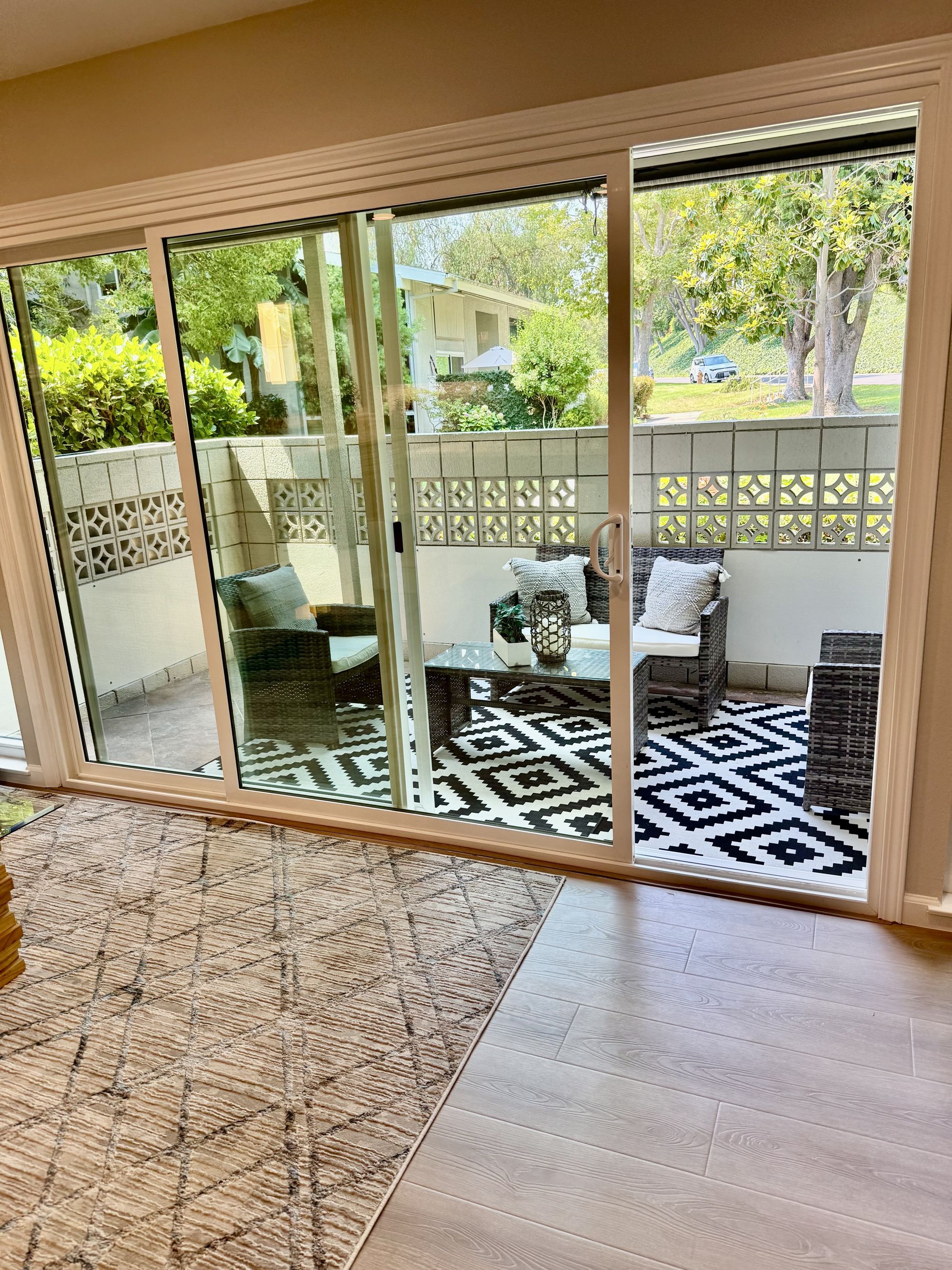 Condo staged by May Home Design in Orange County, photo 8