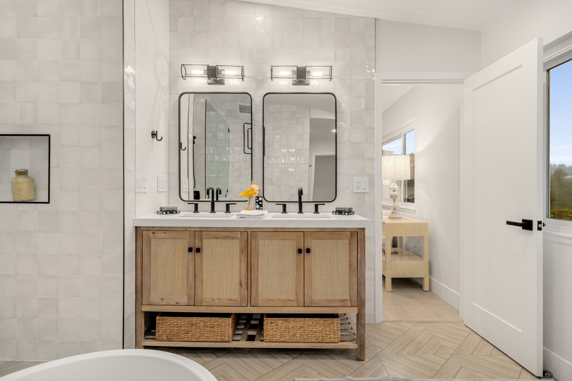 Contemporary family home staged by May Home Design in Mission Viejo, photo 15