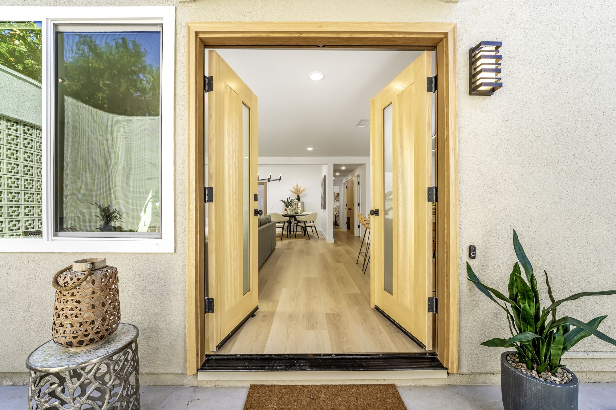 Contemporary condo staged by May Home Design in Laguna Woods, photo 7