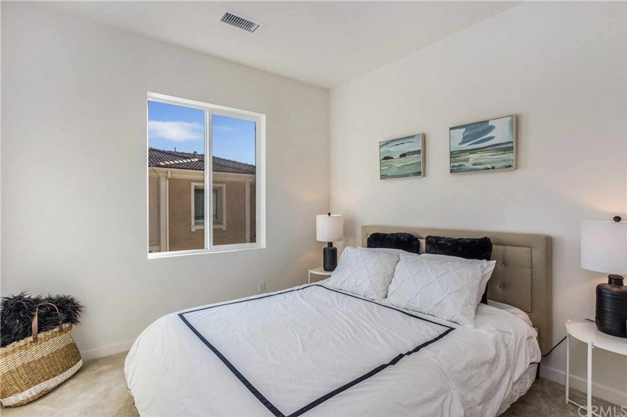 Modern condo staged by May Home Design in Foothill Ranch, photo 5