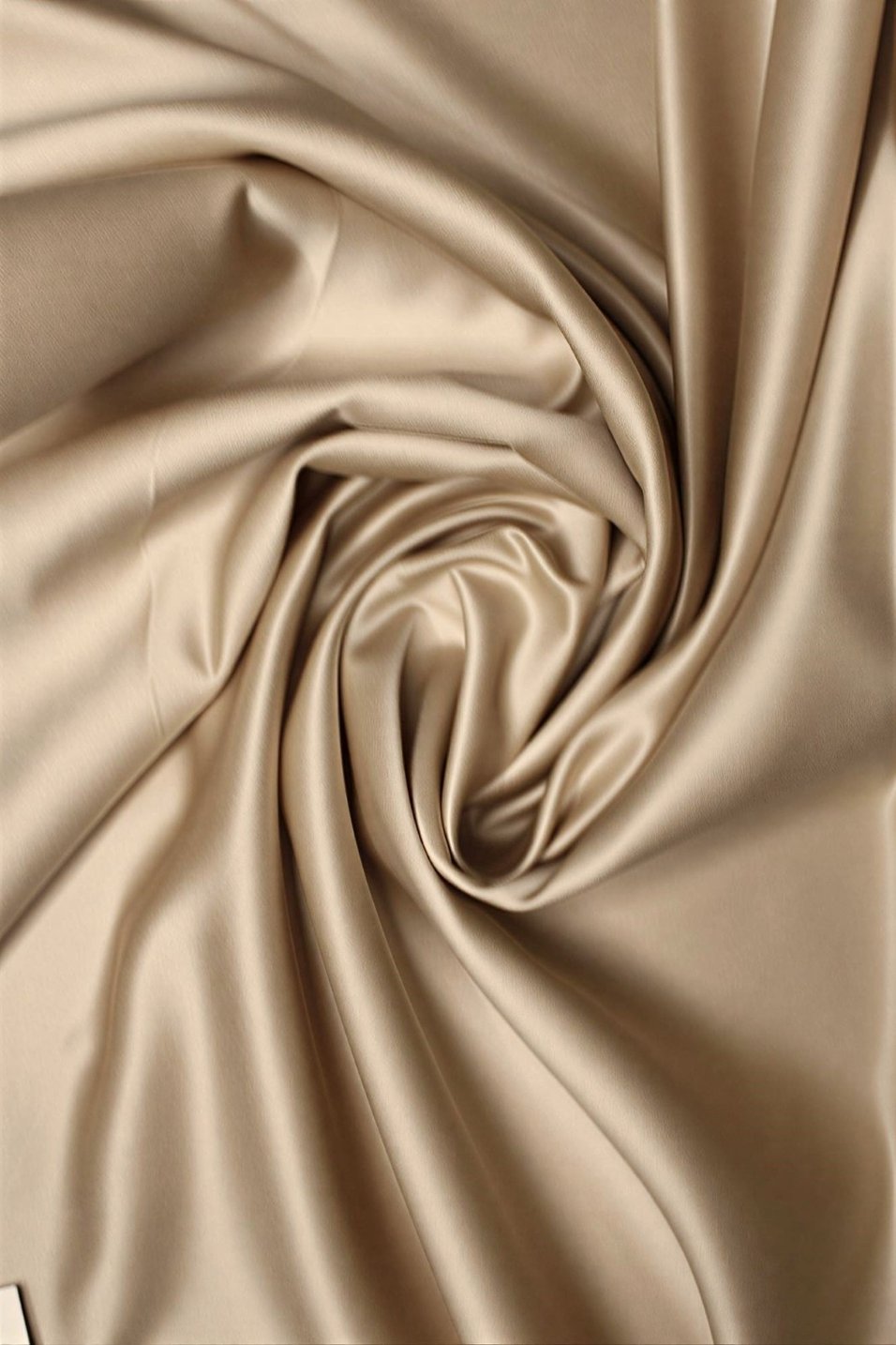 Sand Beige Duchess