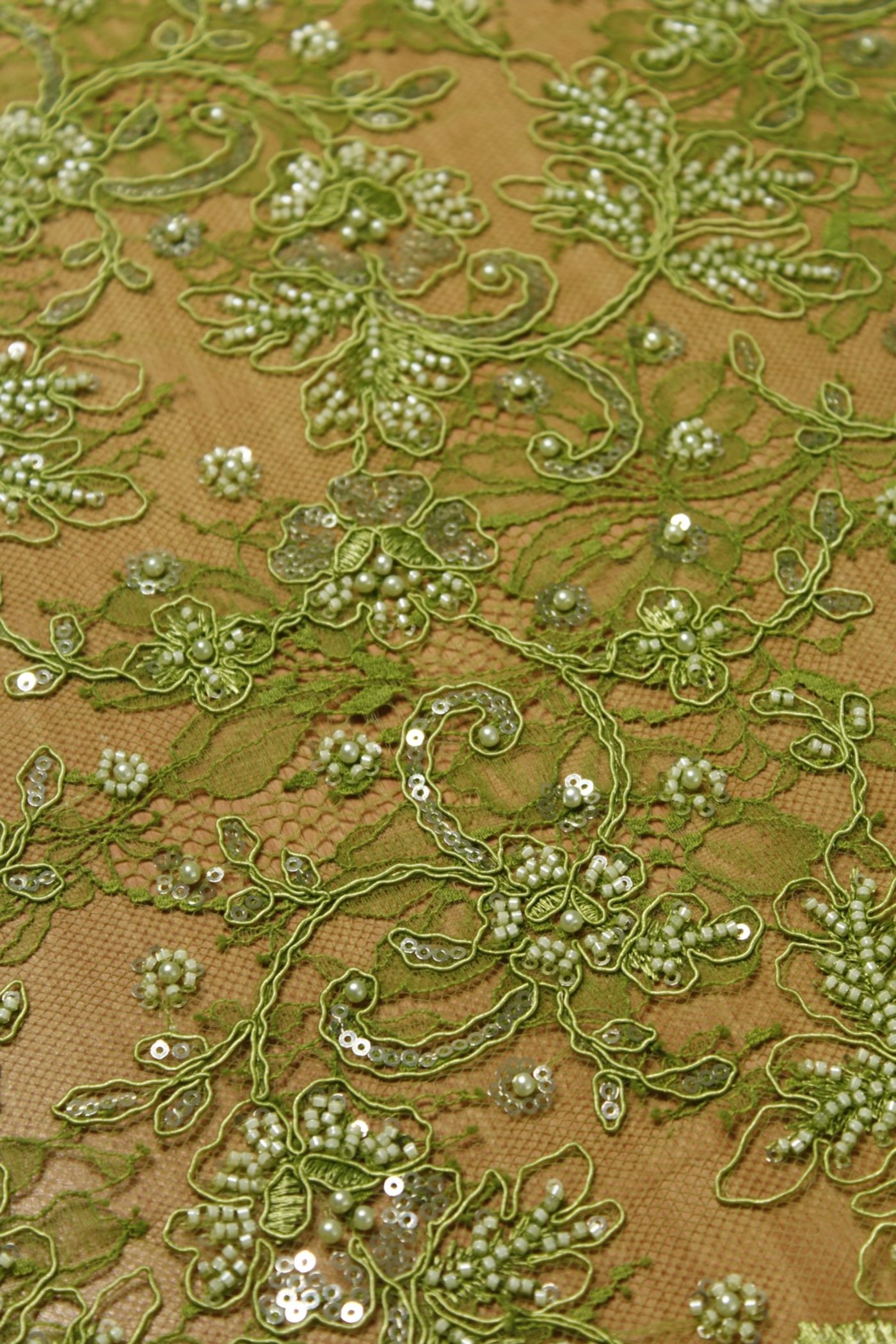 Pearl Garden Embroidery Lace Olive Veil - Image 2