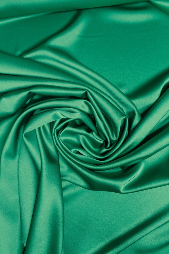 Crêpe Satin Grass Green