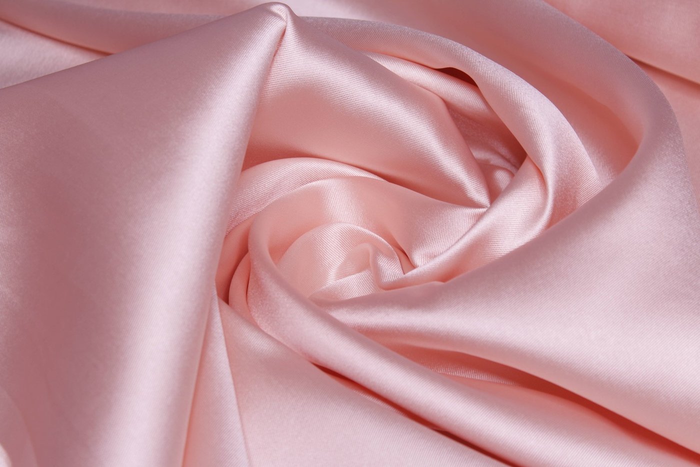 Soft Rose Mikado - Image 2