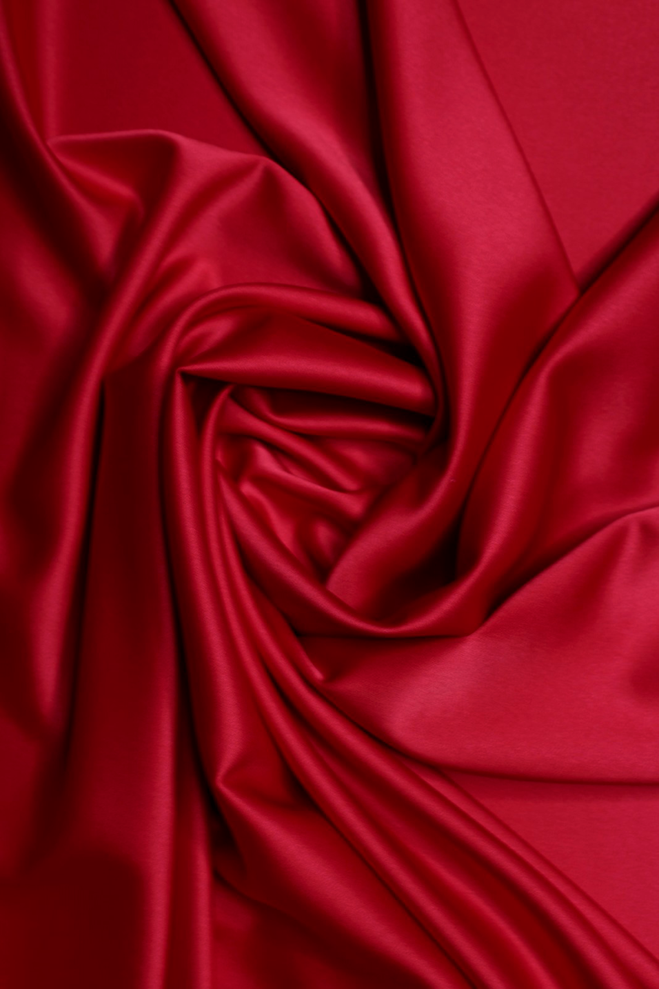 Crêpe Satin Bright Red