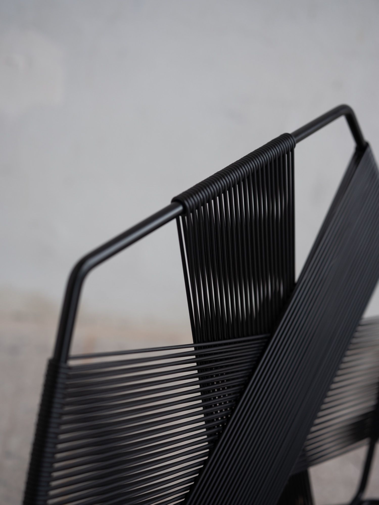 Close-up of the Hexagon's woven backrest.