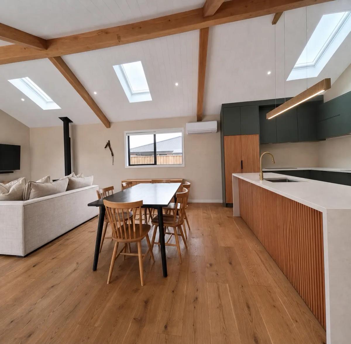 common view of kitchen 2
