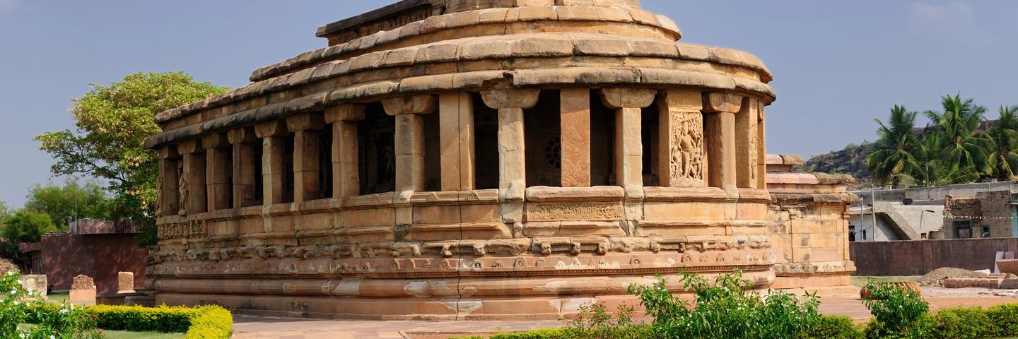 Badami Chalukya Cave Temples Stay