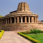 Pattadakal and Aihole temples