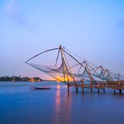 Land in Cochin, then dusk by the Chinese fishing nets