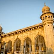 Arrive in Hyderabad, Charminar and Mecca Masjid