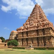 Arrive in Tiruchirappalli, Gangaikonda Cholapuram and on to Chidambaram
