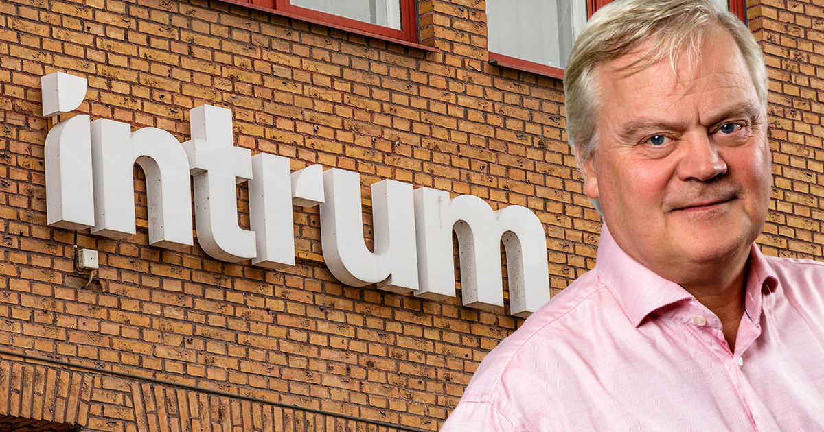 Intrum gör en Viaplay