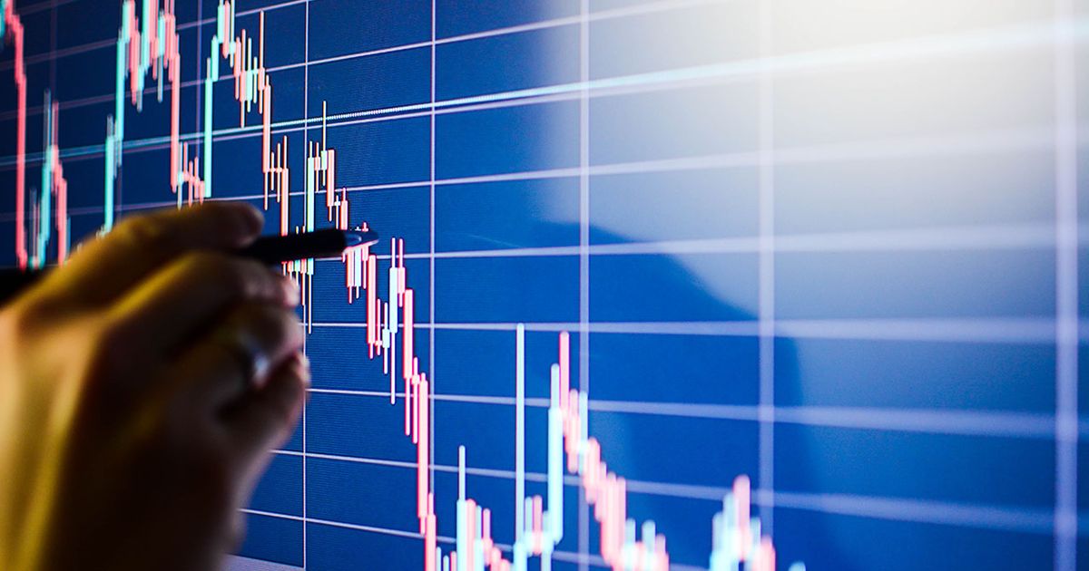 Camurus faller på rapport
