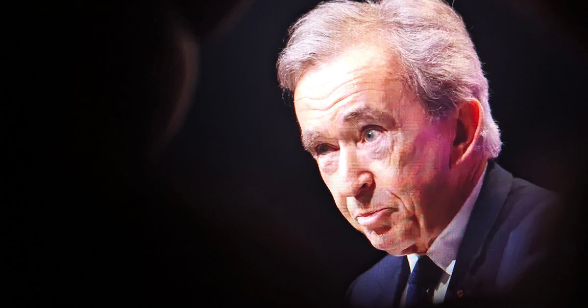 Europas rikaste man varnar för världsomspännande katastrof