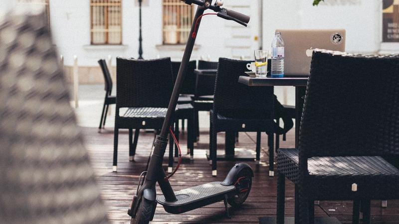 Miten sähköpotkulauta toimii