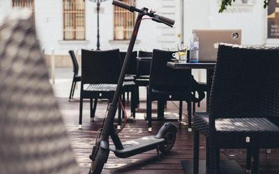 Miten sähköpotkulauta toimii