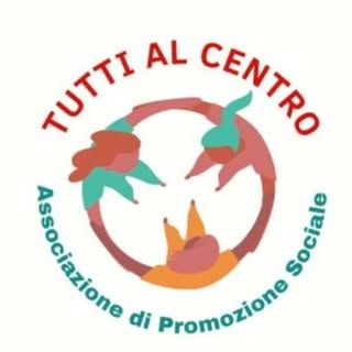 Tutti al centro