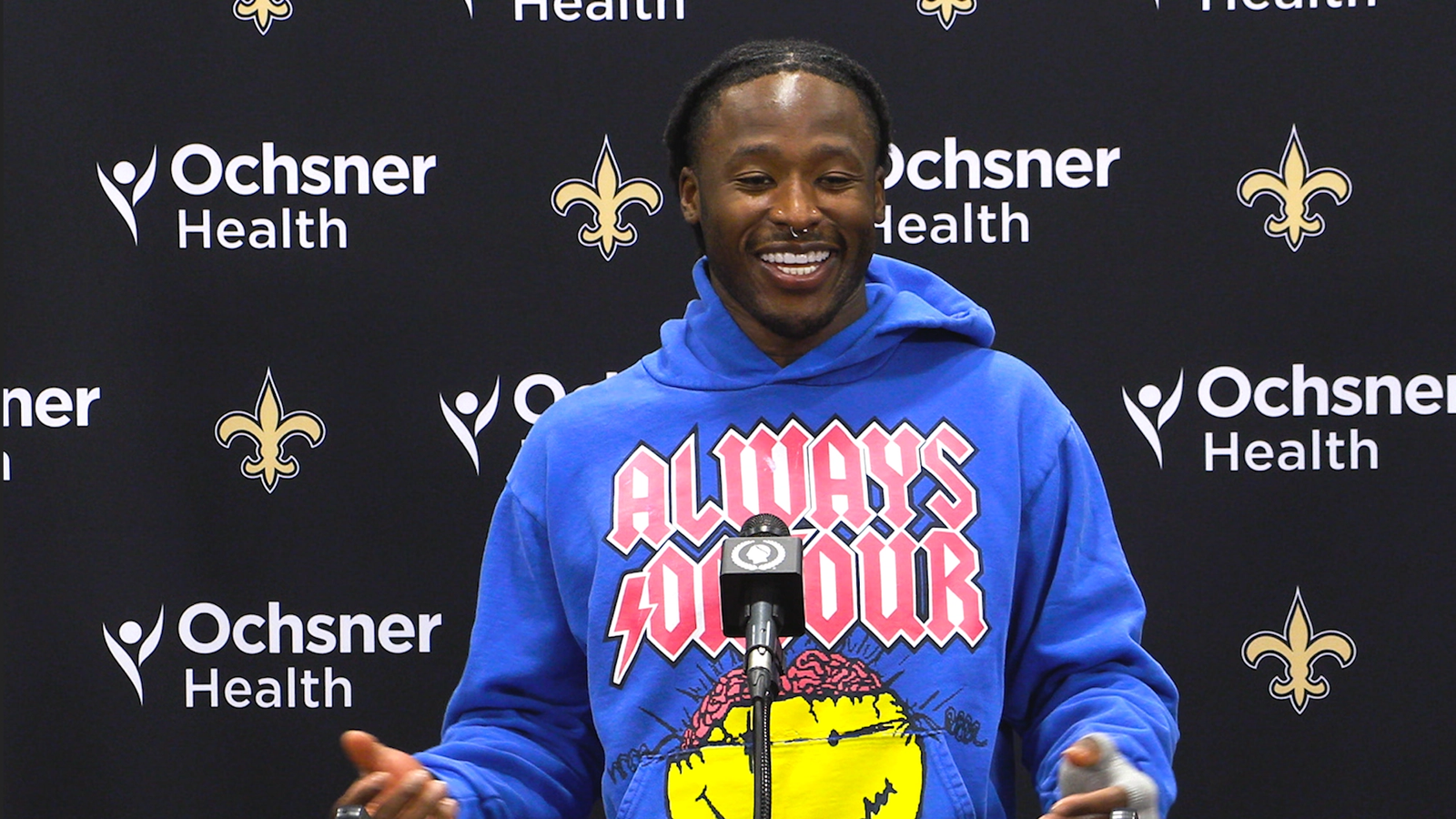 Alvin Kamara on re-upping with Saints: ‘I think I would lose my flame if I went somewhere else, honestly.’