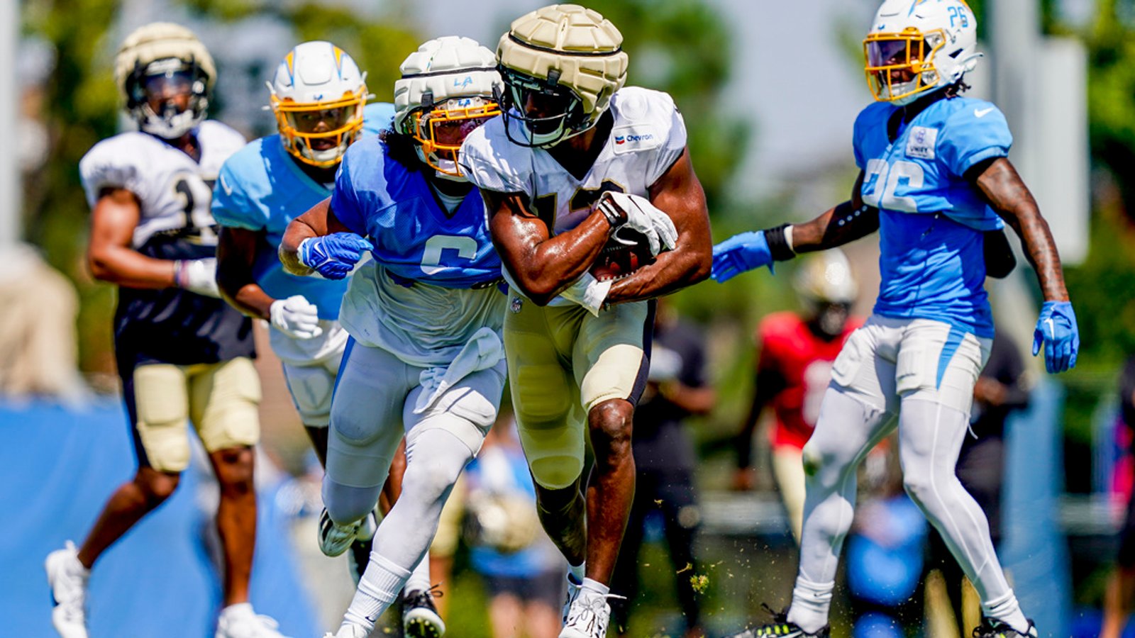 Saints observations: Michael Thomas, Chris Olave shine vs. Chargers DBs; defense flusters Justin Herbert, L.A. offense