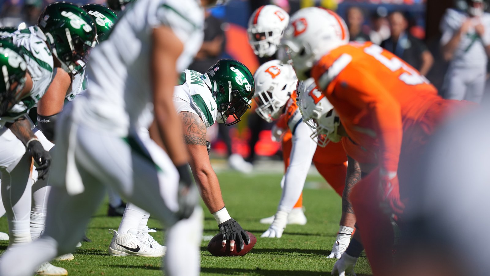 Saints sign veteran C Connor McGovern off Jets practice squad