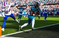 New Saints running back Travis Etienne