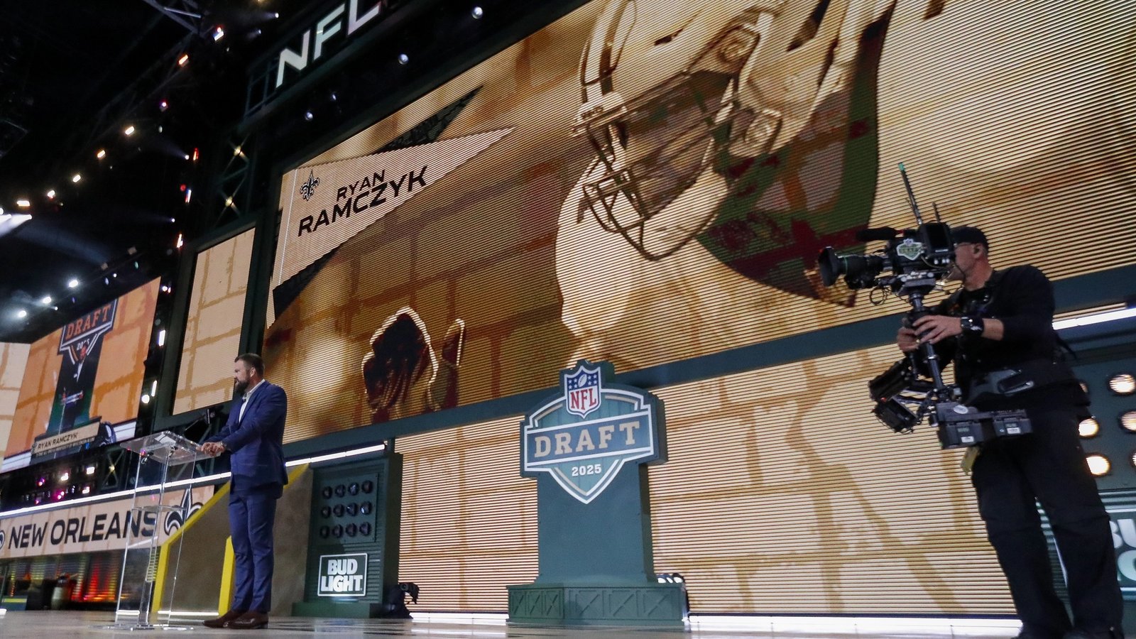 Should the Saints be worried about draft position if Tyler Shough keeps playing well?