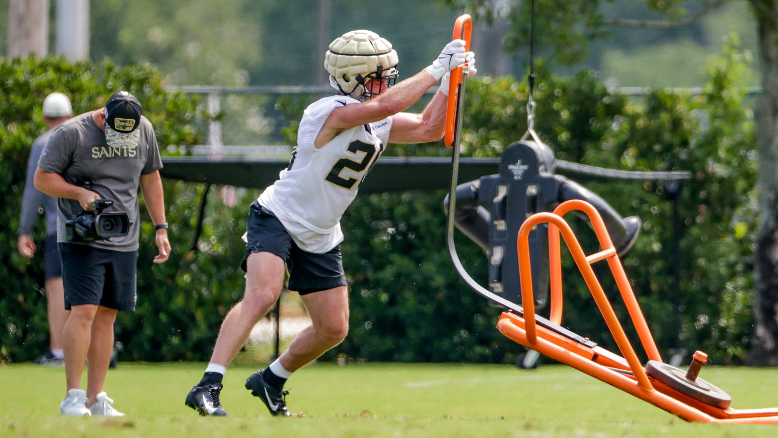 Saints OTA notes and observations: Derek Carr in the zone and the rookies who are already standing out