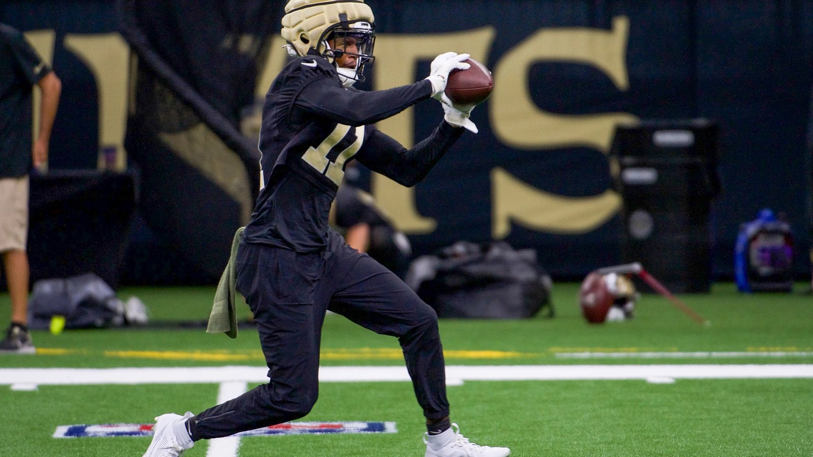 Hurry-Up: Get up to speed on Friday's Training Camp practice