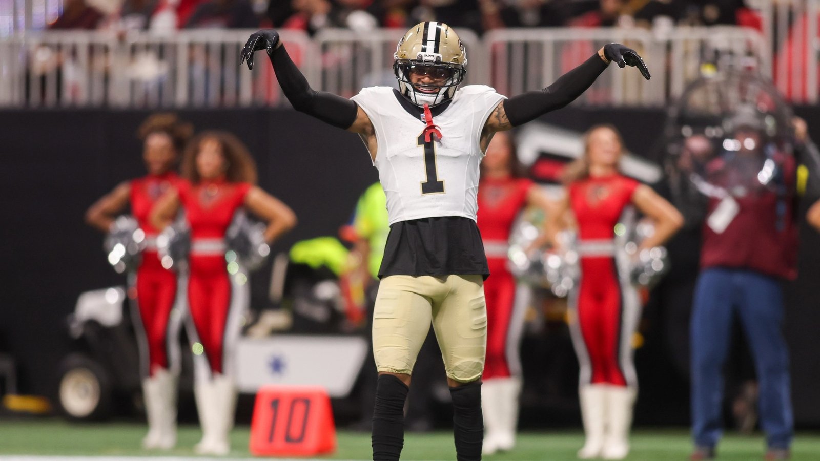 Playing GM for the Saints: How would you approach the Alontae Taylor situation?