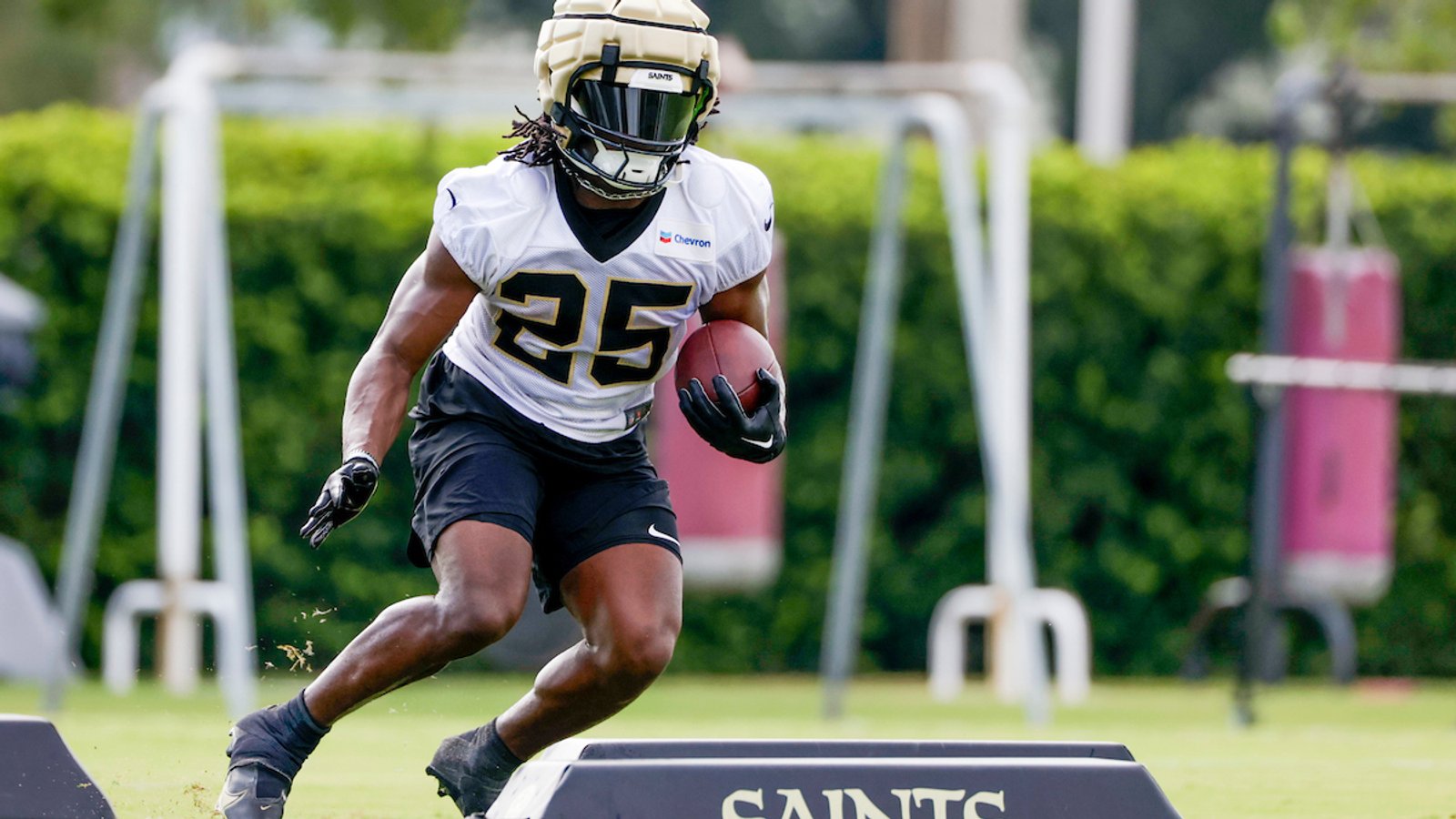 Kendre Miller standing out at training camp